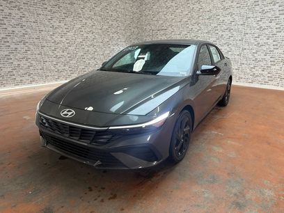 New 2026 Hyundai Elantra SEL Sport