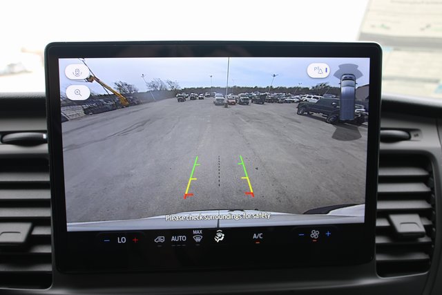 New 2026 Ford Transit 250 148 Medium Roof w/ Load Area Protection Package RWD image 13
