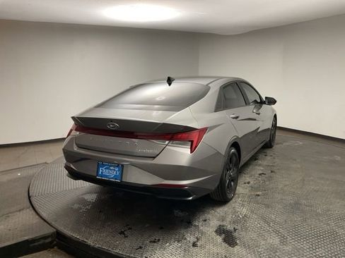 Used 2023 Hyundai Elantra Blue w/ Preferred Accessory Package image 8