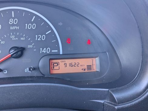 Used 2018 Nissan Versa S Plus image 31