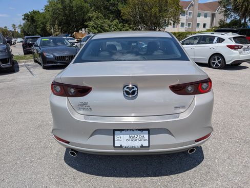 Certified 2025 MAZDA MAZDA3 s image 4