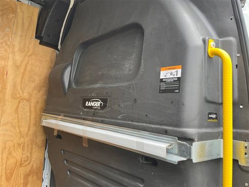 Used 2022 Mercedes-Benz Sprinter 2500 image 20