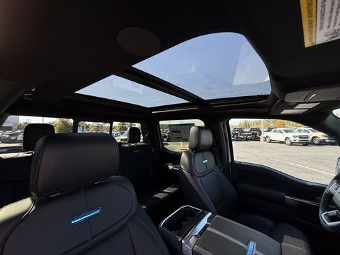 New 2025 Ford F150 Platinum w/ Equipment Group 702A High image 34