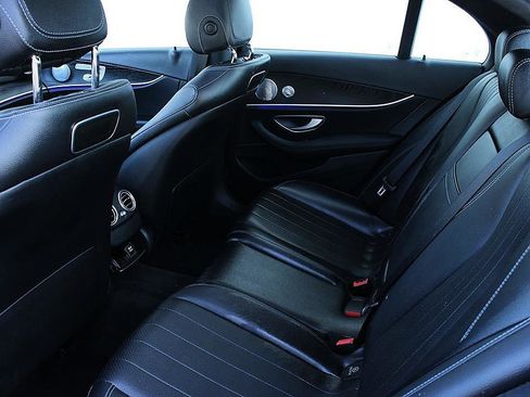 Used 2018 Mercedes-Benz E 300 image 15