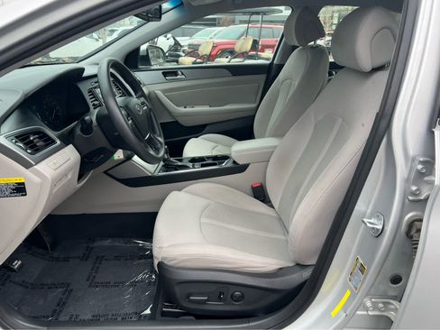 Used 2015 Hyundai Sonata SE w/ Option Group 09 image 27