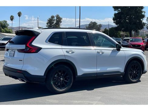 Certified 2025 Honda CR-V Sport-L image 6