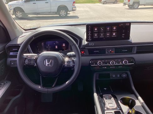 Used 2026 Honda Pilot EX-L image 13