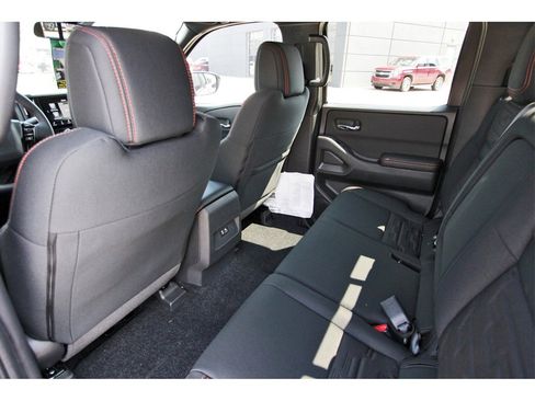 New 2025 Nissan Frontier PRO-4X w/ Interior Protection Package image 11