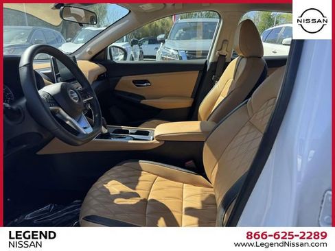 Used 2023 Nissan Sentra SV w/ SV Premium Package FWD image 13