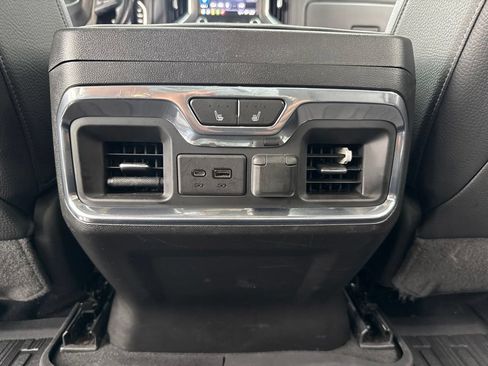 Used 2021 GMC Sierra 2500 Denali w/ Denali Ultimate Package AWD/4WD image 36