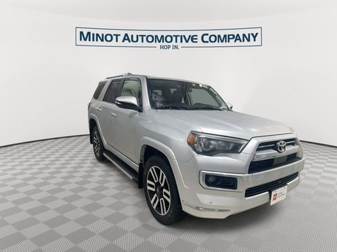 Used 2023 Toyota 4Runner Limited AWD/4WD image 2