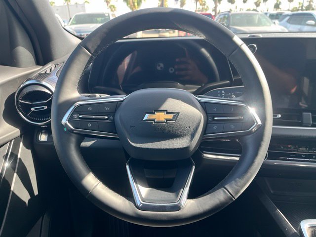 Used 2026 Chevrolet Equinox LT FWD image 17