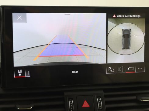 Used 2023 Audi Q5 2.0T Prestige image 10