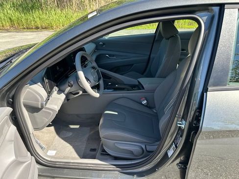 New 2026 Hyundai Elantra Sport FWD image 9