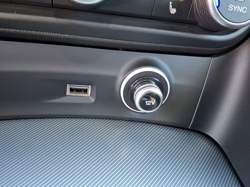 Used 2024 Alfa Romeo Stelvio Veloce image 26