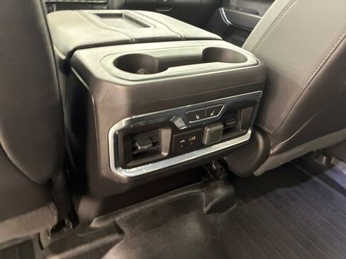 Used 2021 GMC Sierra 1500 AT4 w/ AT4 Premium Package AWD/4WD image 19