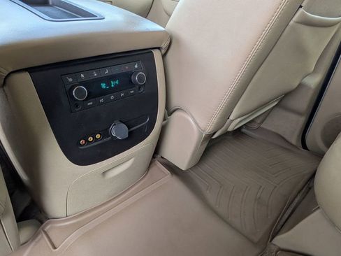 Used 2011 Chevrolet Suburban LTZ image 29