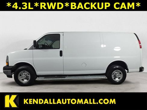 Used 2024 Chevrolet Express 2500 Work Van w/ Driver Convenience Package image 2