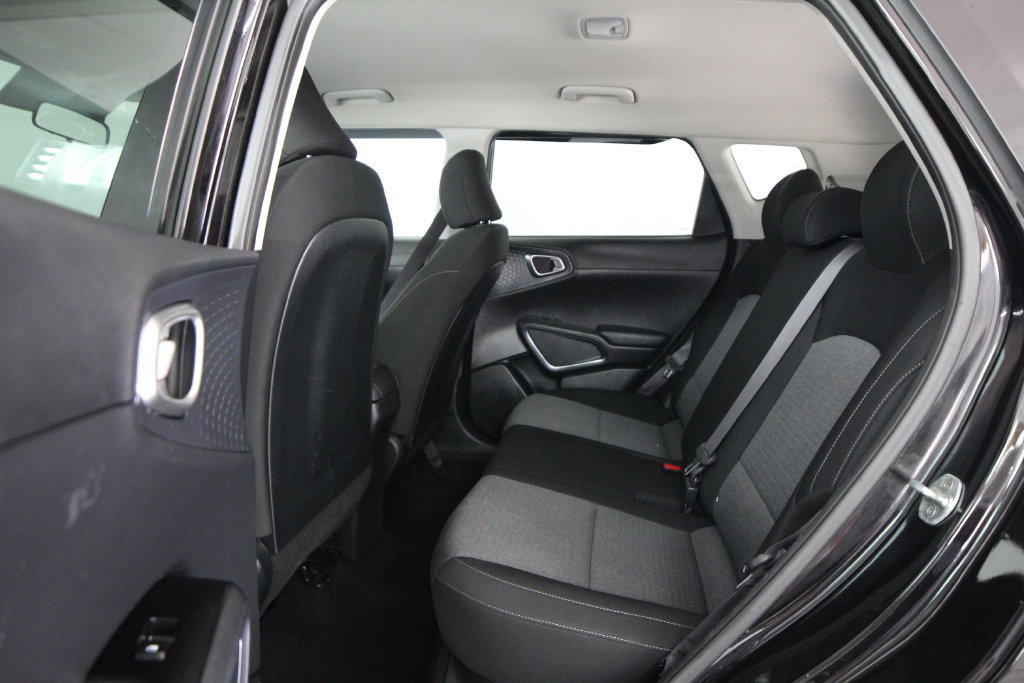 Used 2021 Kia Soul S FWD image 36