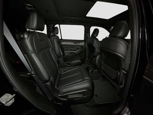 New 2026 Jeep Grand Cherokee L Limited AWD/4WD image 33