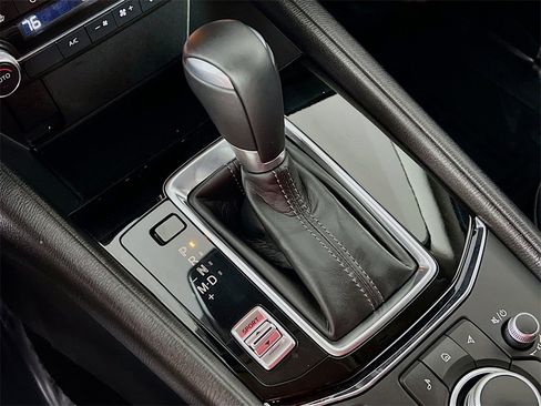 Used 2025 MAZDA CX-5 AWD 2.5 S w/ Preferred Package image 15