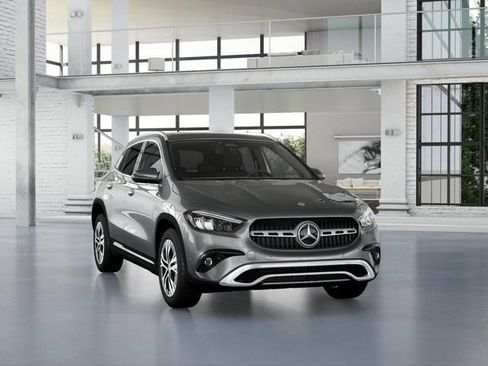 Used 2026 Mercedes-Benz GLA 250 4MATIC image 9
