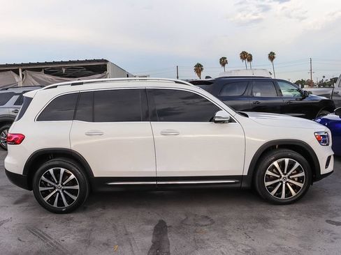 Used 2021 Mercedes-Benz GLB 250 image 13