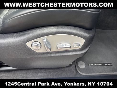Used 2021 Porsche Macan S AWD/4WD image 18
