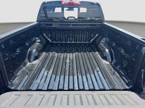 New 2026 GMC Canyon AT4 image 26