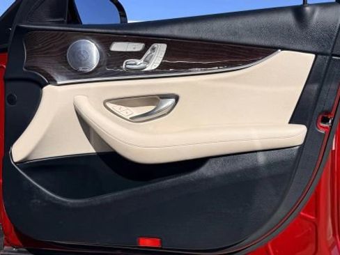 Used 2019 Mercedes-Benz E 300 E 300 w/ Parking Assistance Package image 18