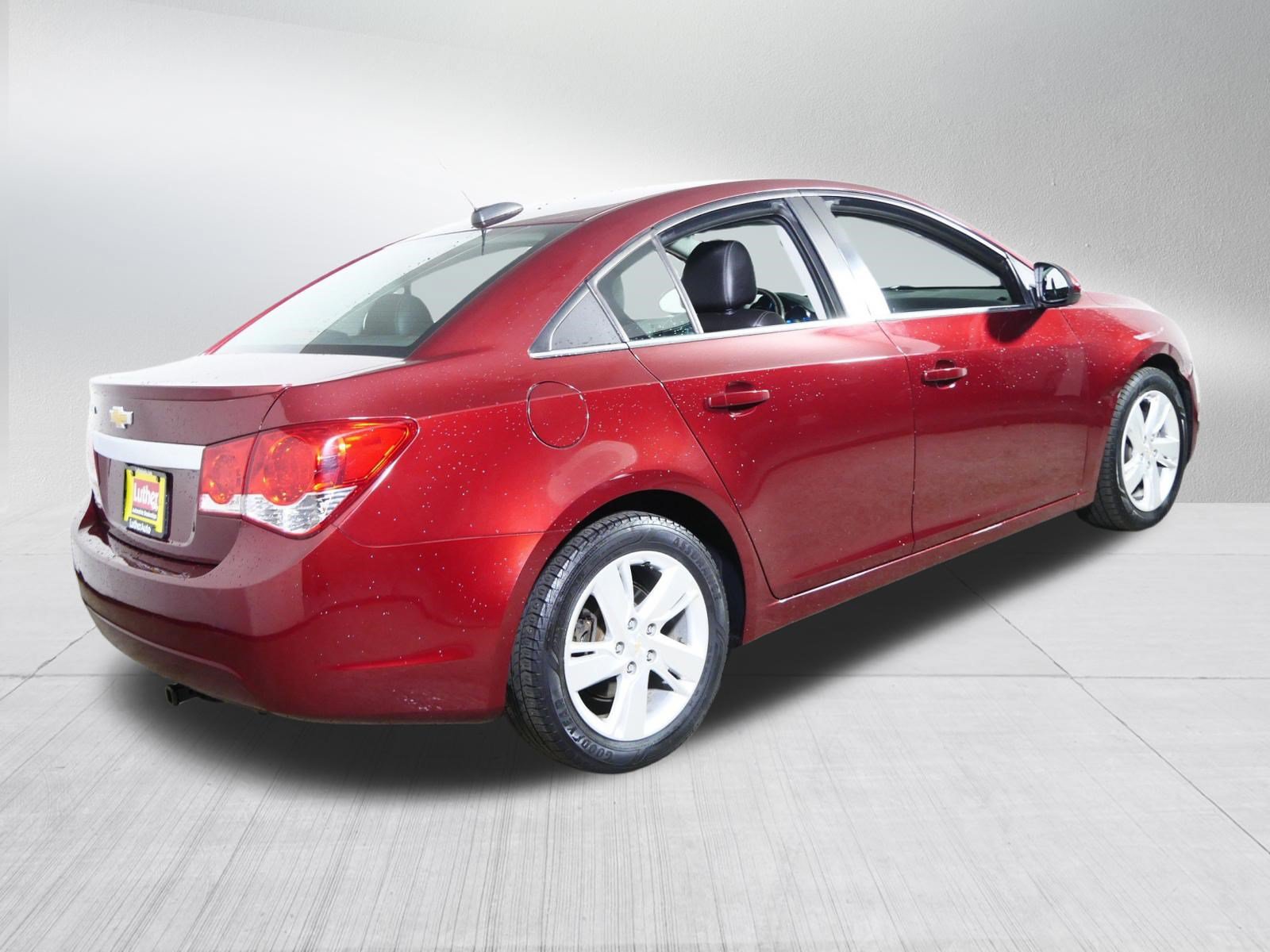 Used 2015 Chevrolet Cruze Diesel FWD image 7