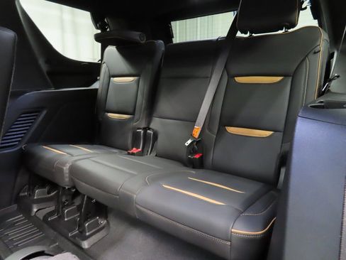 Used 2024 GMC Yukon AT4 image 12