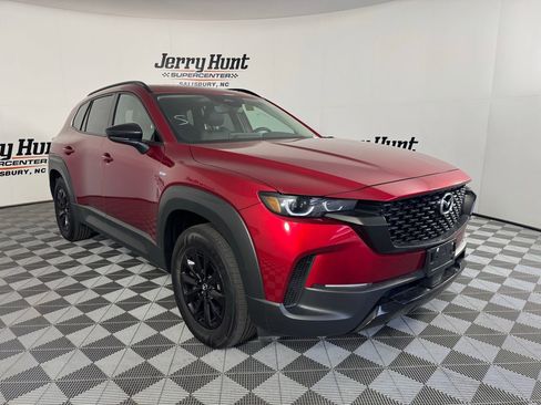 Used 2025 MAZDA CX-50 AWD 2.5 Hybrid w/ Premium Pkg image 6