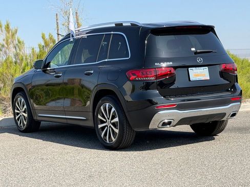 Certified 2023 Mercedes-Benz GLB 250 image 10