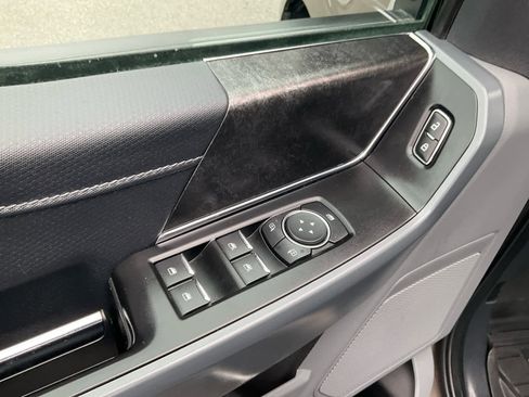 Certified 2022 Ford F150 XLT w/ Equipment Group 302A High image 17