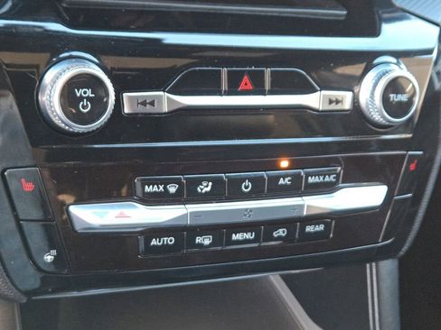 Used 2023 Ford Explorer ST-Line w/ Class IV Trailer Tow Package image 20