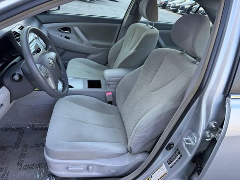 Used 2007 Toyota Camry LE image 16