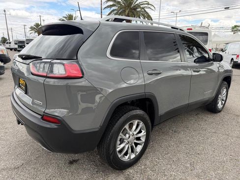 Used 2021 Jeep Cherokee Latitude Lux w/ Trailer Tow Group AWD/4WD image 6