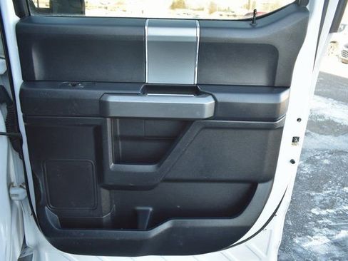 Used 2017 Ford F150 XLT w/ Equipment Group 302A Luxury image 41