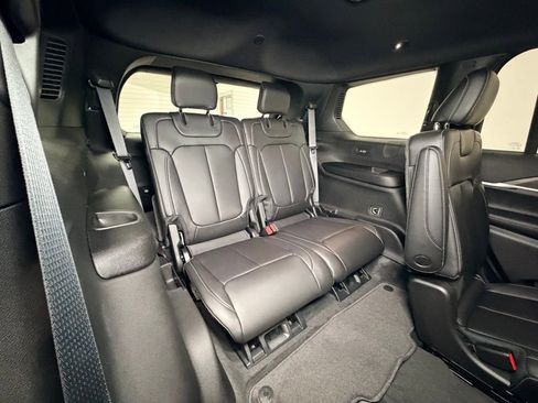 New 2026 Jeep Grand Cherokee L Limited AWD/4WD image 11