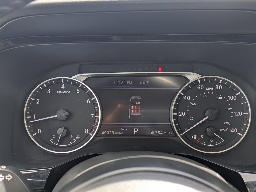 Used 2025 Nissan Pathfinder SV AWD/4WD image 26