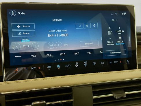 Used 2024 Lincoln Corsair Grand Touring image 17