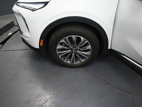Used 2024 Buick Envision Preferred AWD/4WD image 15