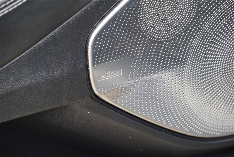 Used 2019 Genesis G90 5.0 Ultimate RWD image 57