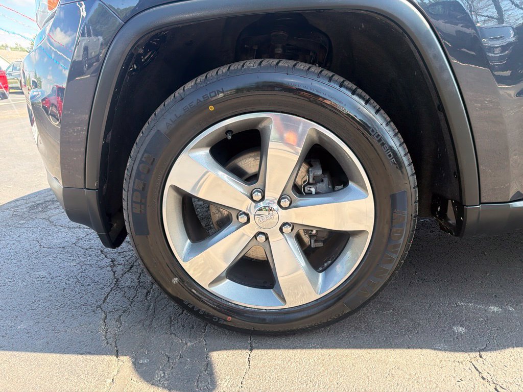 Used 2015 Jeep Grand Cherokee Limited AWD/4WD image 9