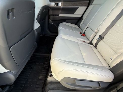 New 2026 Hyundai Santa Fe Limited image 13