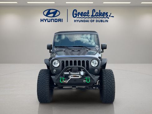 Used 2016 Jeep Wrangler Unlimited Sport AWD/4WD image 8