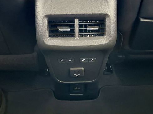 Used 2023 GMC Terrain Denali w/ Denali Premium Package image 27