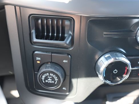 Used 2025 Ford F150 XLT w/ Equipment Group 302A MID AWD/4WD image 21