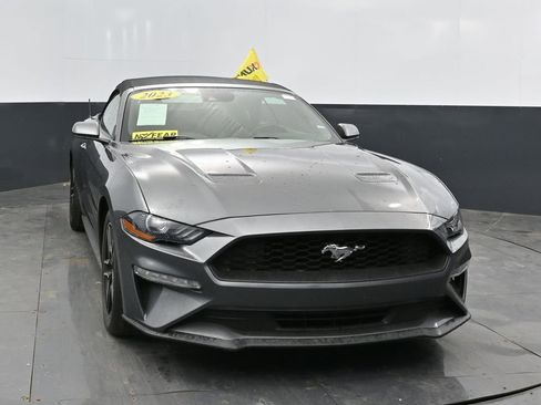 Used 2023 Ford Mustang Premium RWD image 8